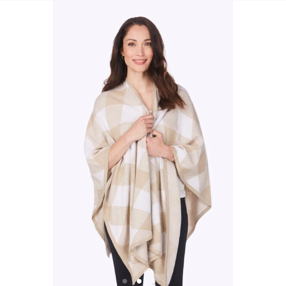 Nordstrom Foxcroft Walker Diamond Plaid Poncho